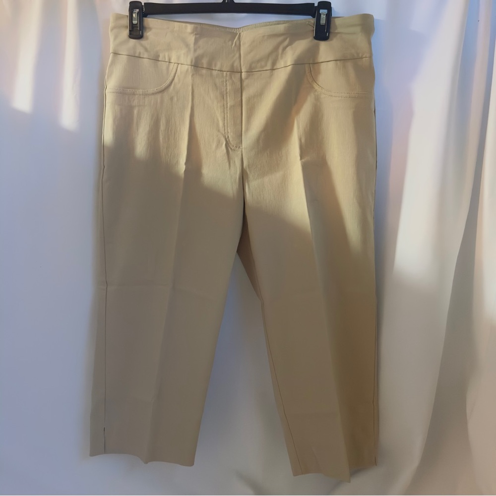 NWT Ruby Rd Slim Contour Waistband Capri Pants SZ 16 Chino Beige Split Sides